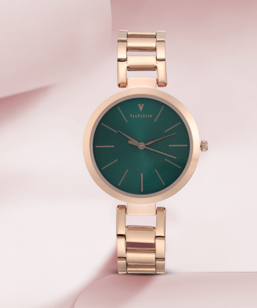 : "Sleek Sophistication: Quartz Square Dial Gold and Black Chain Metal Ladies Watch"Description: Elevate your ensemble with our Quartz Square Dial Ladies Watch, boasting a harmonious blend of gold and black chain metal. The square dial exudes mo